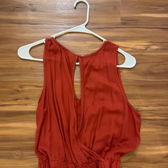 Rust color jumpsuit - Picture 3 of 3